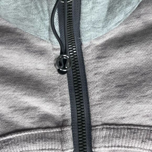 Lululemon Scuba Full Zip Hoodie Size 4 - Picture 5 of 8